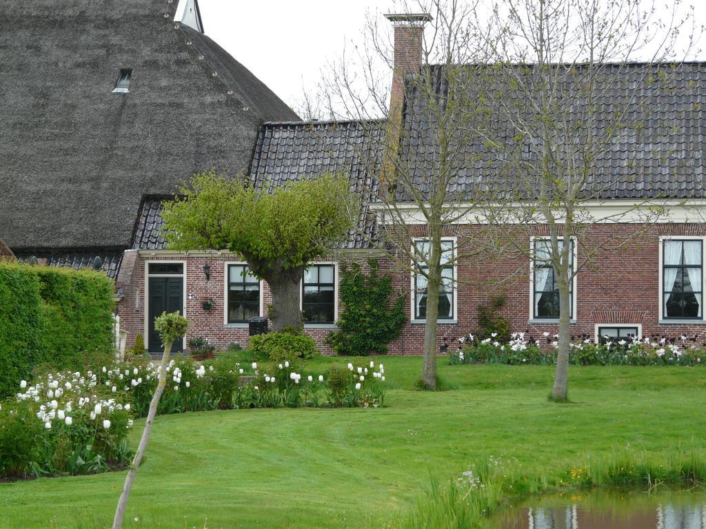 Bed and Breakfast Landgoedlogies Pabema à Zuidhorn Extérieur photo